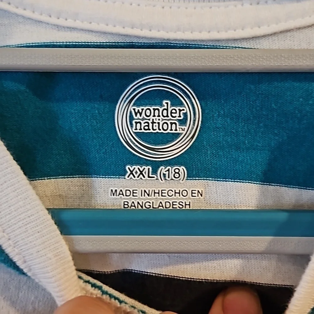 Wonder Nation Boys T shirt